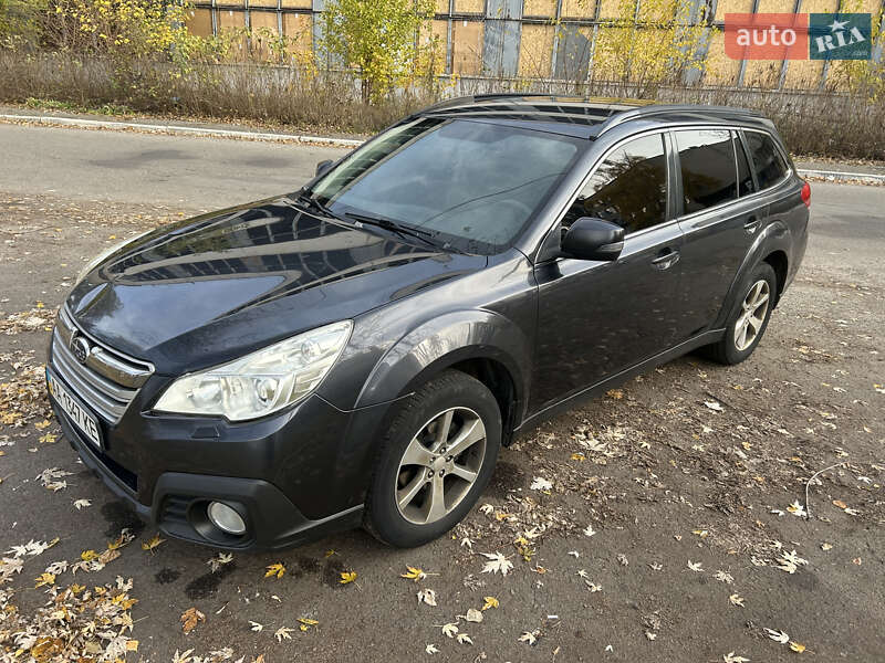 Универсал Subaru Outback 2012 в Киеве