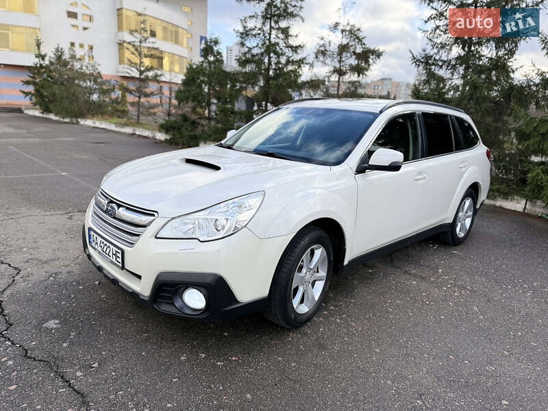 Універсал Subaru Outback 2013 в Києві