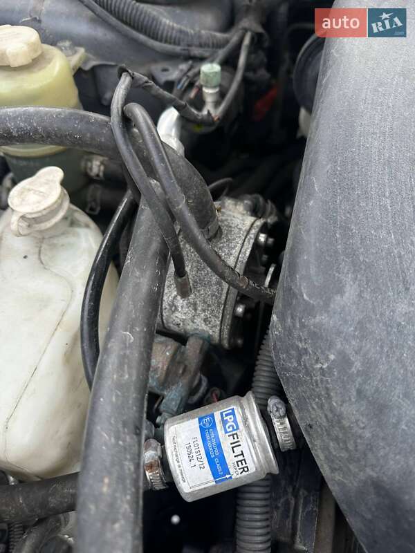 Внедорожник / Кроссовер Mitsubishi Outlander XL 2008 в Кременчуге