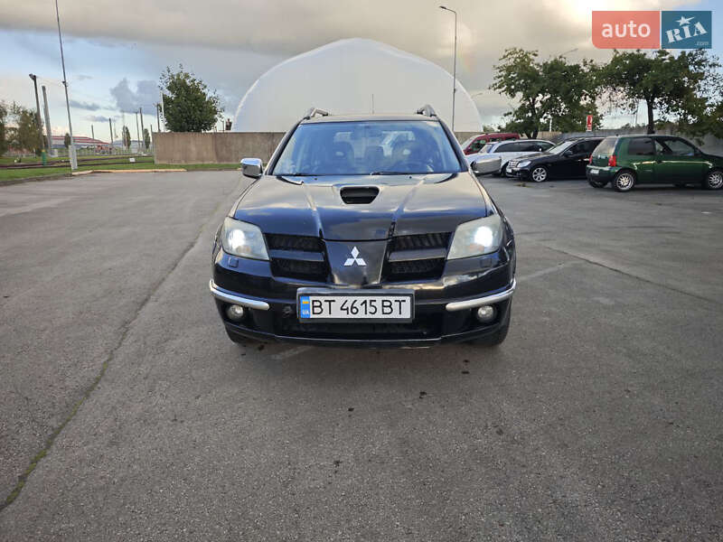 Внедорожник / Кроссовер Mitsubishi Outlander 2006 в Владимире