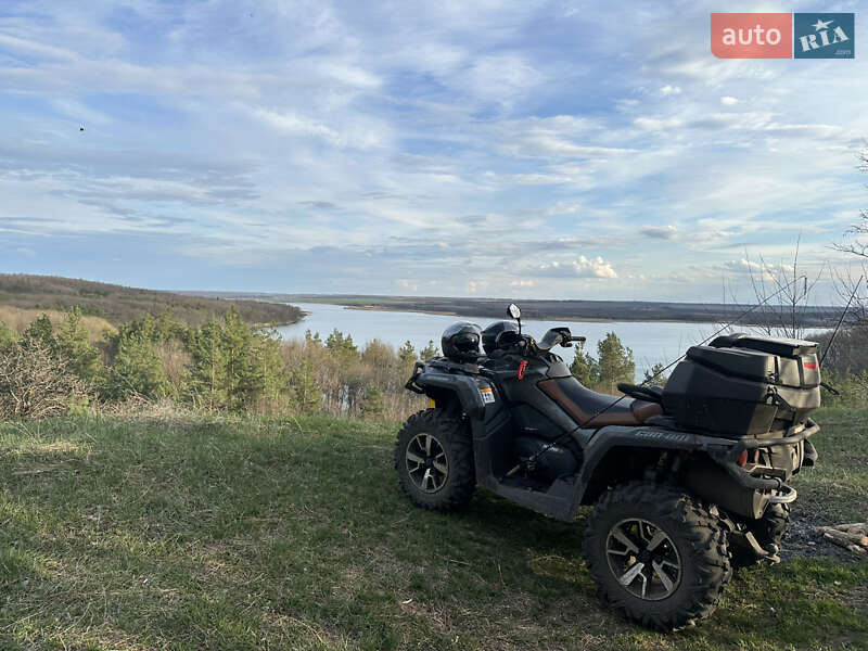 Квадроцикл утилитарный BRP Outlander 2021 в Харькове Квадроцикл утилитарный BRP Outlander 2021 в Харькове