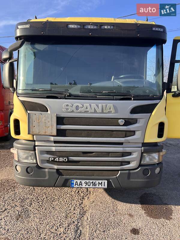 Тягач Scania P 2012 в Львове Тягач Scania P 2012 в Львове