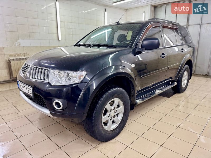 Позашляховик / Кросовер Mitsubishi Pajero Sport 2010 в Сумах
