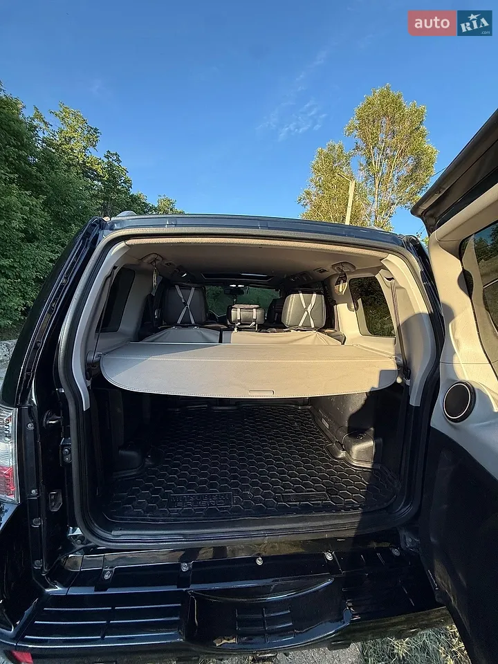 Mitsubishi Pajero Wagon 2008 photo 5