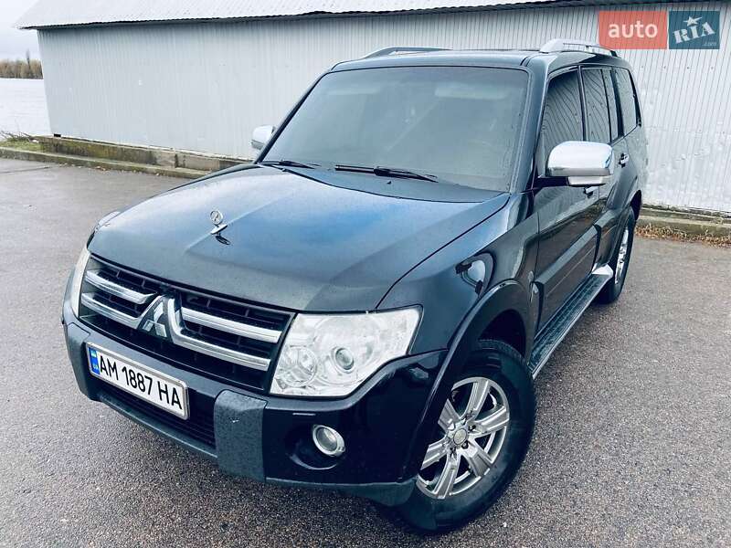 Внедорожник / Кроссовер Mitsubishi Pajero 2008 в Бердичеве Внедорожник / Кроссовер Mitsubishi Pajero 2008 в Бердичеве