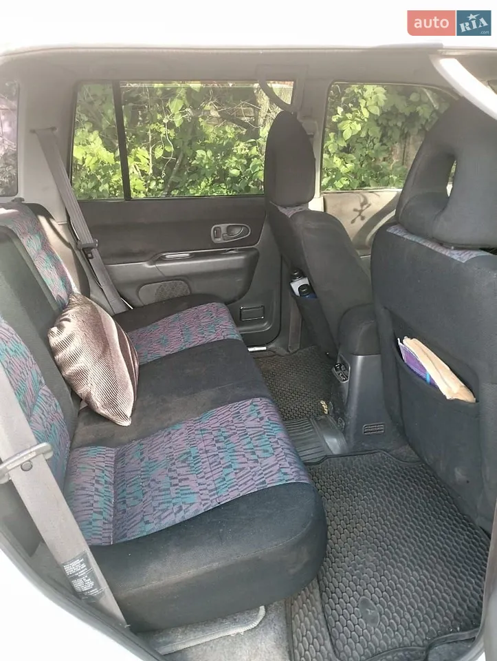 Mitsubishi Pajero 1999 photo 4