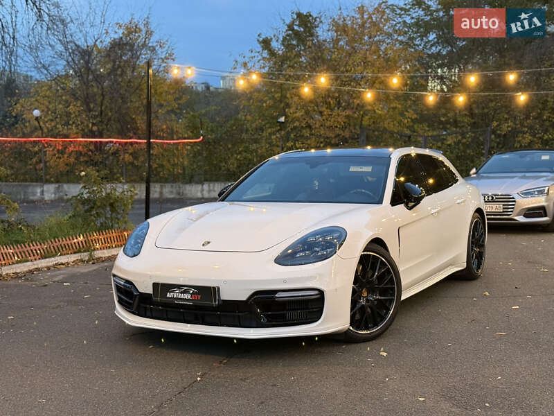 Универсал Porsche Panamera 2018 в Киеве