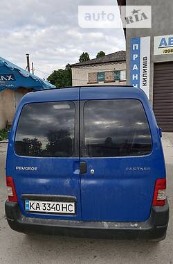 Вантажопасажирський фургон Peugeot Partner 2006 в Ромнах Вантажопасажирський фургон Peugeot Partner 2006 в Ромнах