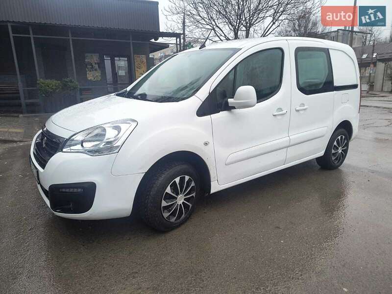 Минивэн Peugeot Partner 2017 в Каменском Минивэн Peugeot Partner 2017 в Каменском