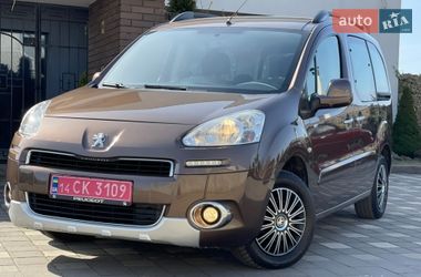 Мінівен Peugeot Partner 2015 в Стрию
