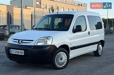 Мінівен Peugeot Partner 2008 в Києві