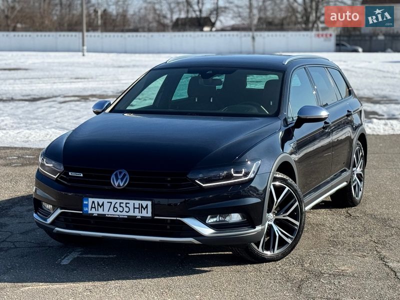 Универсал Volkswagen Passat Alltrack 2019 в Киеве