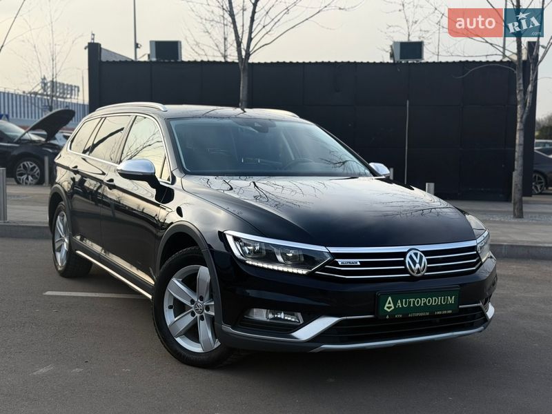 Универсал Volkswagen Passat Alltrack 2018 в Киеве