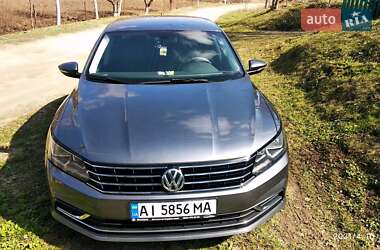 Седан Volkswagen Passat 2015 в Богуславе