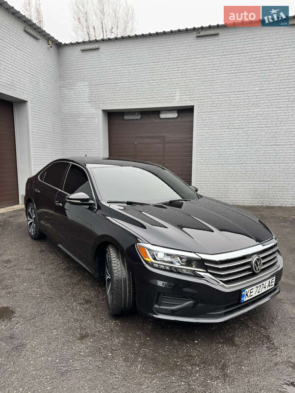Седан Volkswagen Passat 2020 в Кривом Роге