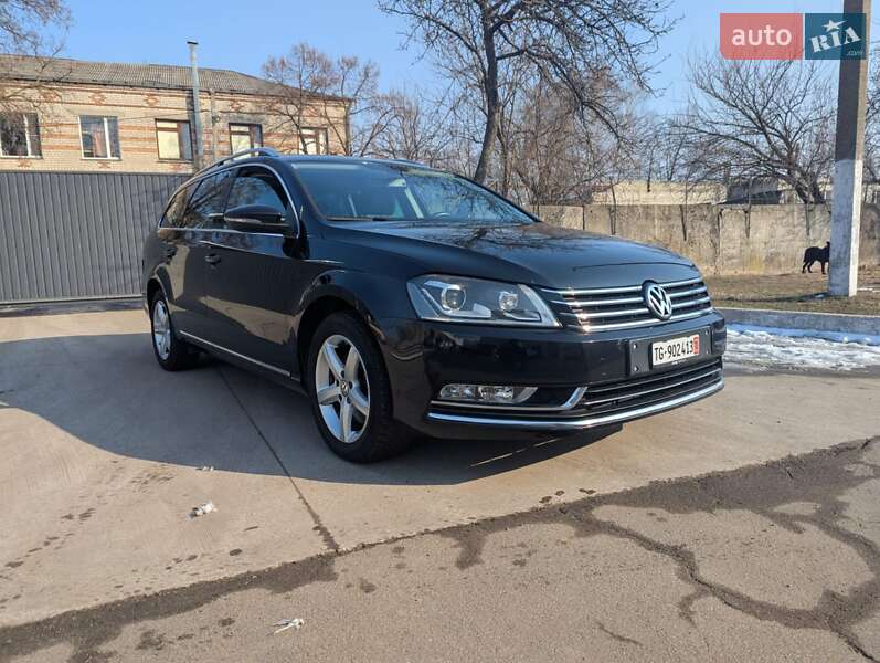 Универсал Volkswagen Passat 2011 в Чернигове