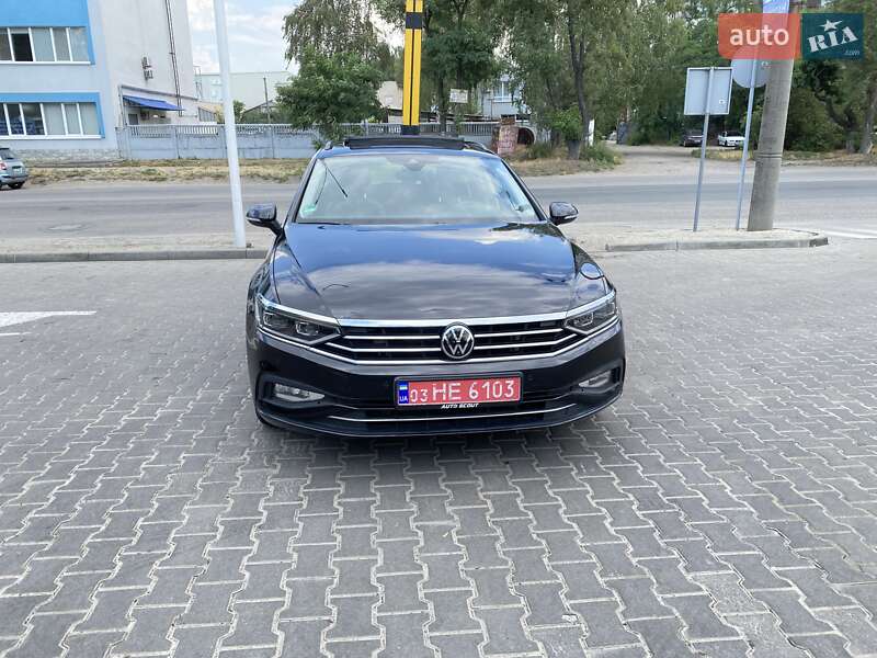 Универсал Volkswagen Passat 2021 в Днепре