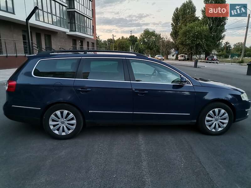 Универсал Volkswagen Passat 2006 в Новомосковске