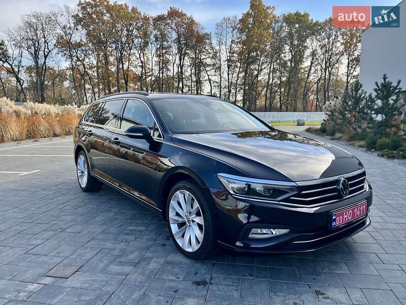 Универсал Volkswagen Passat 2022 в Луцке