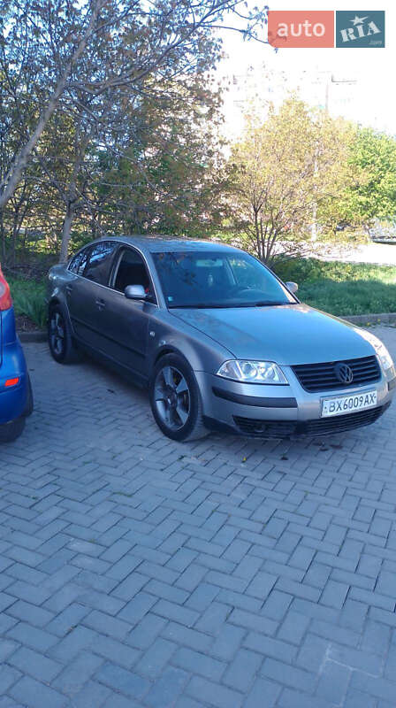 Седан Volkswagen Passat 2001 в Каменец-Подольском Седан Volkswagen Passat 2001 в Каменец-Подольском