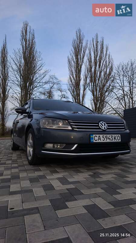 Универсал Volkswagen Passat 2011 в Каневе