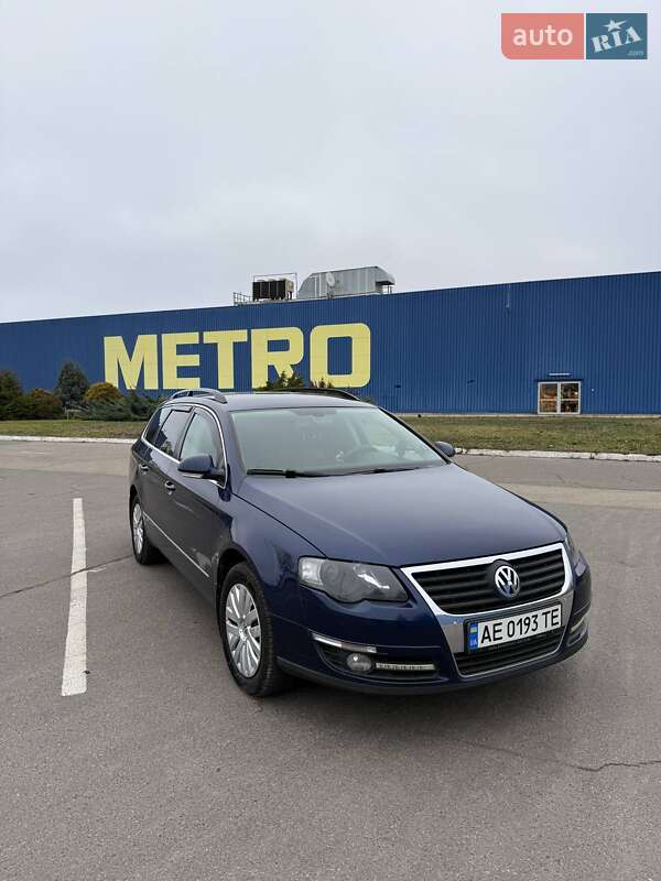 Универсал Volkswagen Passat 2010 в Днепре