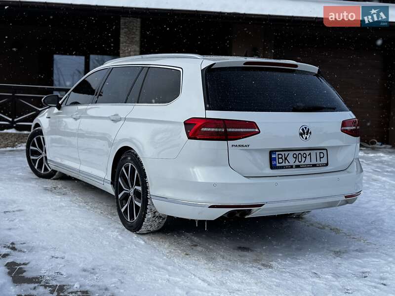 Универсал Volkswagen Passat 2018 в Ровно Универсал Volkswagen Passat 2018 в Ровно