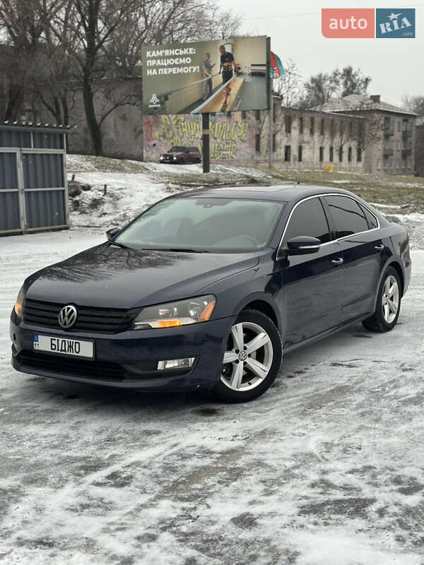 Седан Volkswagen Passat 2012 в Каменском Седан Volkswagen Passat 2012 в Каменском