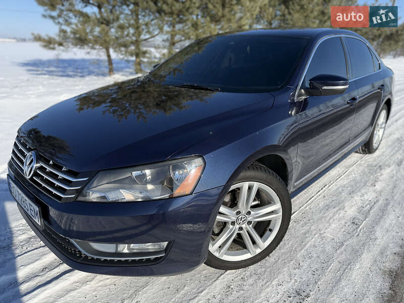 Седан Volkswagen Passat 2014 в Тернополе