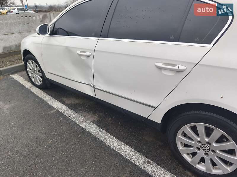 Седан Volkswagen Passat 2008 в Запорожье