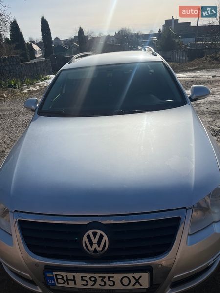 Универсал Volkswagen Passat 2009 в Хмельницком