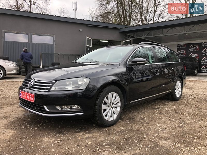 Универсал Volkswagen Passat 2011 в Ивано-Франковске