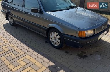 Універсал Volkswagen Passat 1990 в Валках Універсал Volkswagen Passat 1990 в Валках
