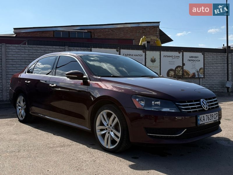 Седан Volkswagen Passat 2012 в Чернигове
