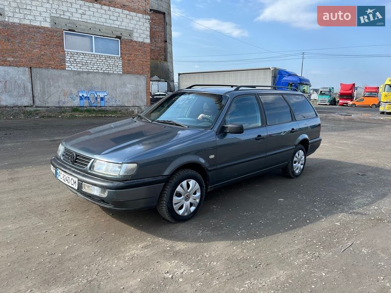 Универсал Volkswagen Passat 1995 в Ковеле