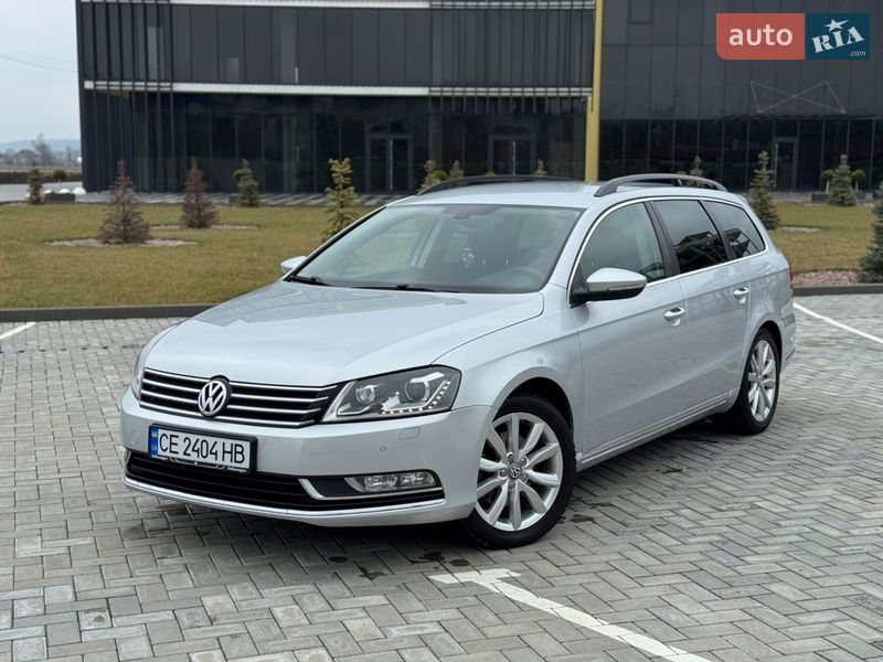 Універсал Volkswagen Passat 2013 в Чернівцях