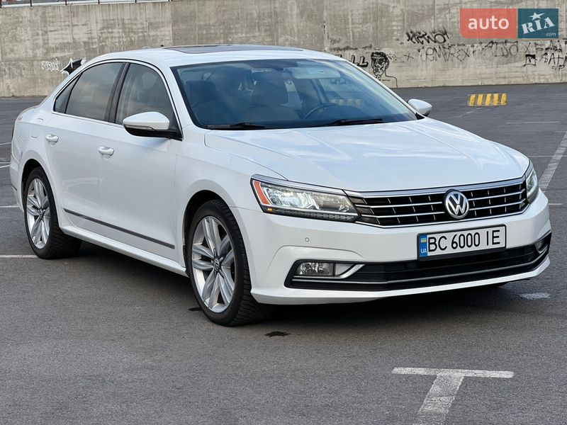 Седан Volkswagen Passat 2017 в Львове
