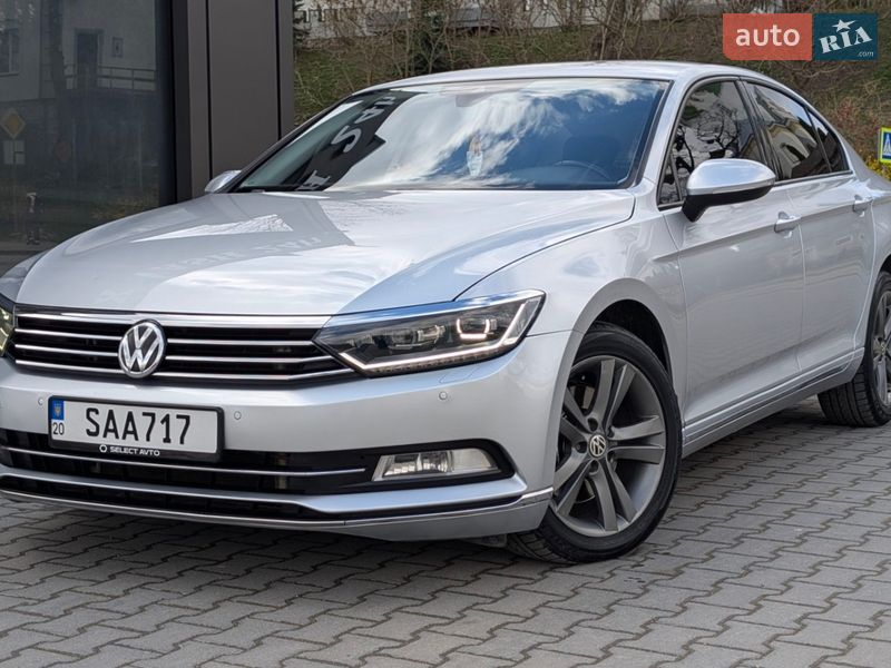Седан Volkswagen Passat 2015 в Тернополі