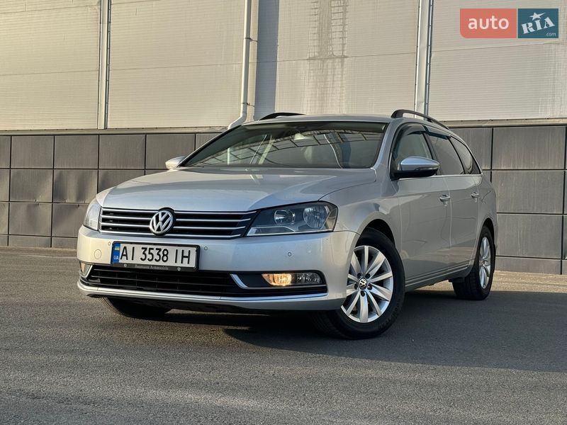 Универсал Volkswagen Passat 2013 в Одессе
