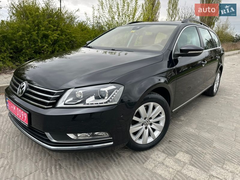 Универсал Volkswagen Passat 2012 в Луцке