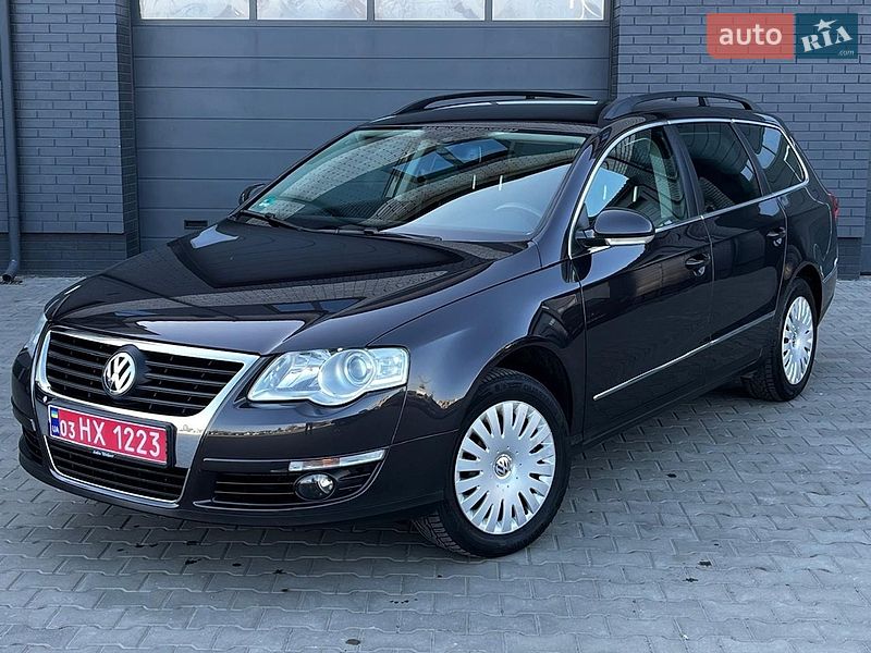 Универсал Volkswagen Passat 2010 в Луцке