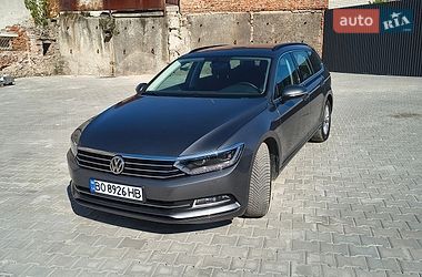 Универсал Volkswagen Passat 2017 в Тернополе