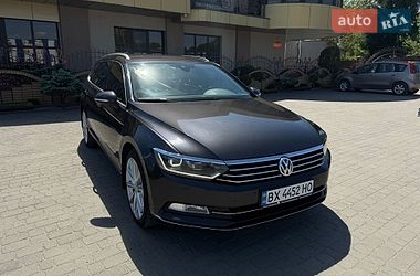 Універсал Volkswagen Passat 2018 в Шепетівці