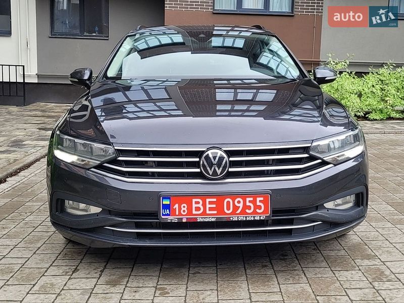 Универсал Volkswagen Passat 2020 в Львове