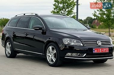 Универсал Volkswagen Passat 2011 в Здолбунове
