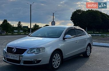 Седан Volkswagen Passat 2006 в Городку