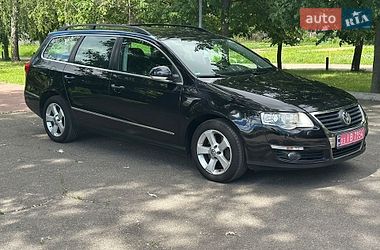 Універсал Volkswagen Passat 2010 в Броварах