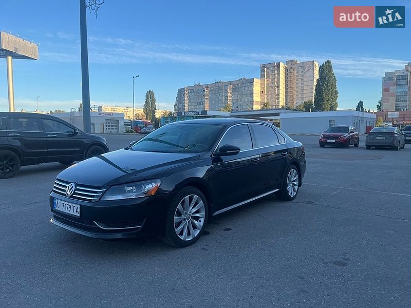 Седан Volkswagen Passat 2012 в Харькове