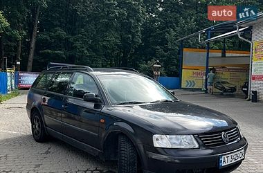 Універсал Volkswagen Passat 2000 в Долині