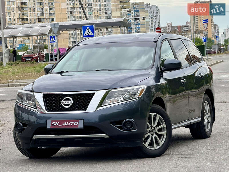 Внедорожник / Кроссовер Nissan Pathfinder 2014 в Киеве